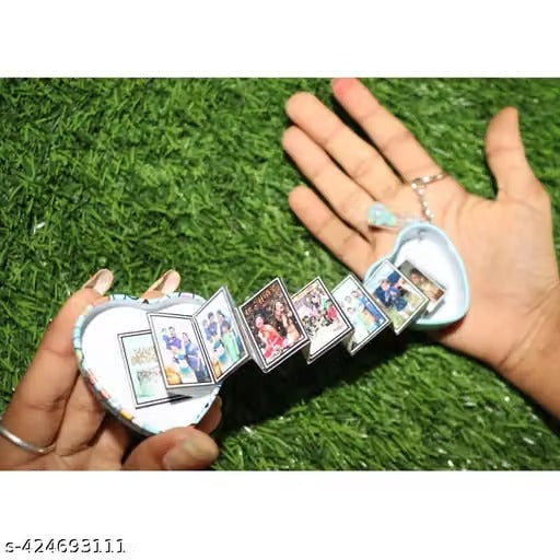 Customized Mini Photo Tin Keychain Album – Personalized 16 Photos & Wishes | Unique Gift for Loved Ones